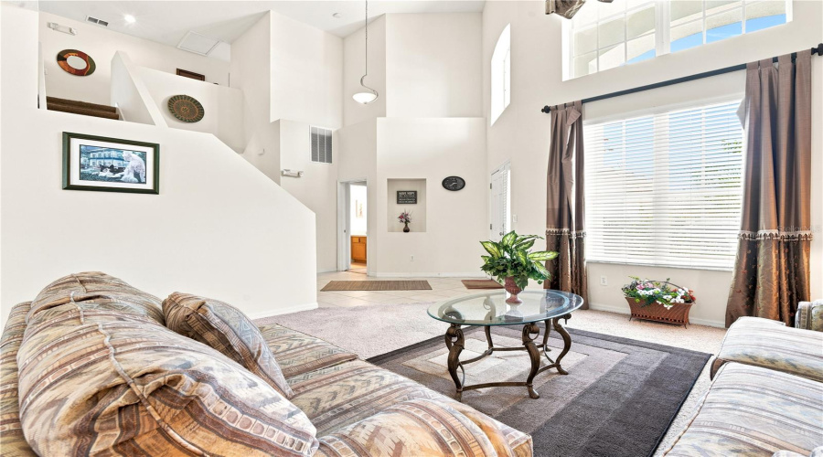 DAVENPORT, Florida 33837, 6 Bedrooms Bedrooms, ,3 BathroomsBathrooms,Residential,For Sale,WILDFLOWER,0,MFRV4950429