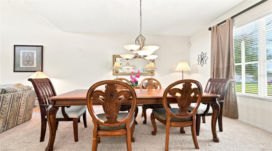DAVENPORT, Florida 33837, 6 Bedrooms Bedrooms, ,3 BathroomsBathrooms,Residential,For Sale,WILDFLOWER,0,MFRV4950429