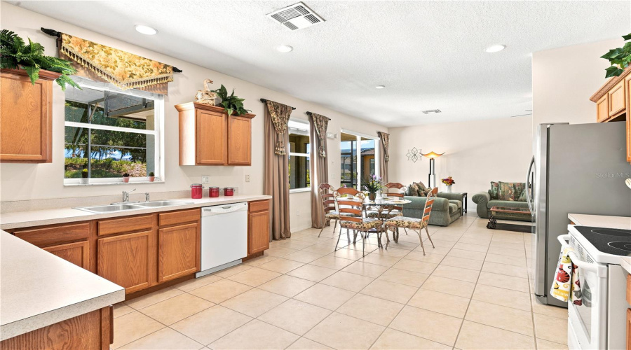 HUGE kitchen