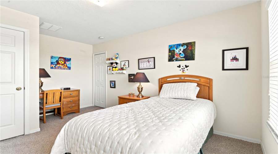 Bedroom 3 with office nook space