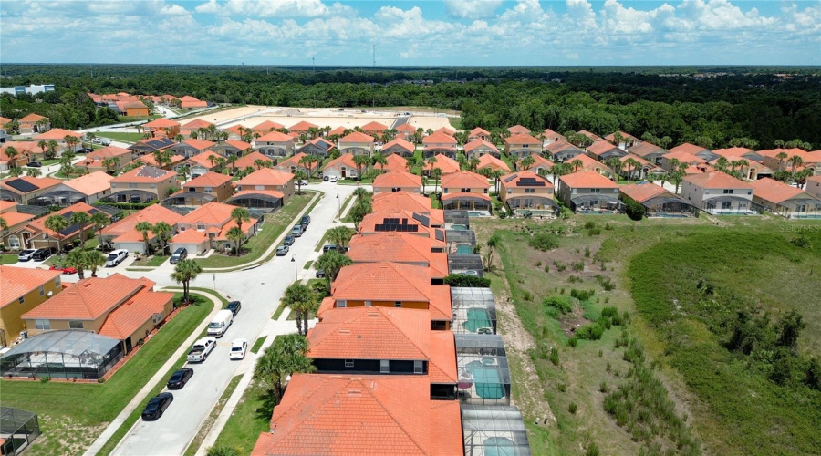 DAVENPORT, Florida 33837, 6 Bedrooms Bedrooms, ,5 BathroomsBathrooms,Residential,For Sale,VIOLA,0,MFRO6420829