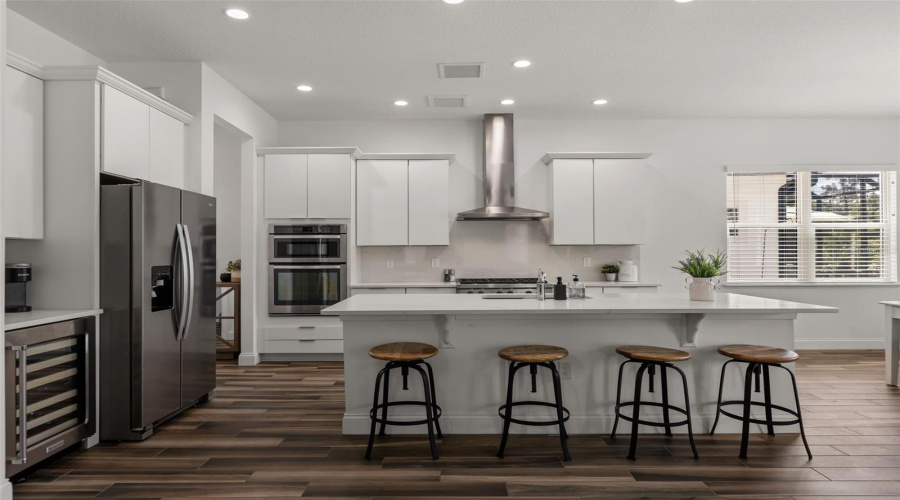 ORLANDO, Florida 32836, 5 Bedrooms Bedrooms, ,4 BathroomsBathrooms,Residential,For Sale,ROYAL CYPRESS,0,MFRO6380590