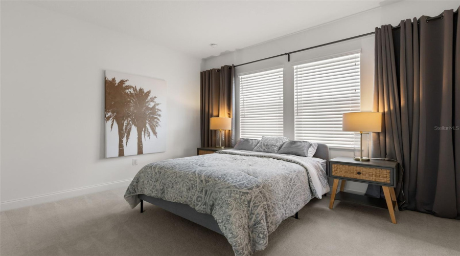 ORLANDO, Florida 32836, 5 Bedrooms Bedrooms, ,4 BathroomsBathrooms,Residential,For Sale,ROYAL CYPRESS,0,MFRO6380590