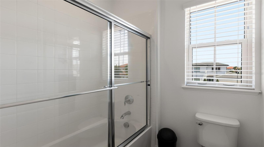 ORLANDO, Florida 32836, 5 Bedrooms Bedrooms, ,4 BathroomsBathrooms,Residential,For Sale,ROYAL CYPRESS,0,MFRO6380590