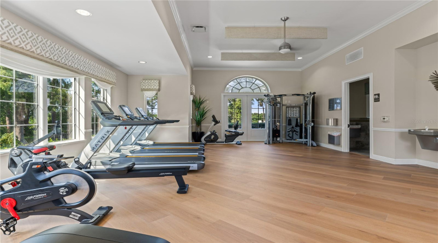 ORLANDO, Florida 32836, 5 Bedrooms Bedrooms, ,4 BathroomsBathrooms,Residential,For Sale,ROYAL CYPRESS,0,MFRO6380590