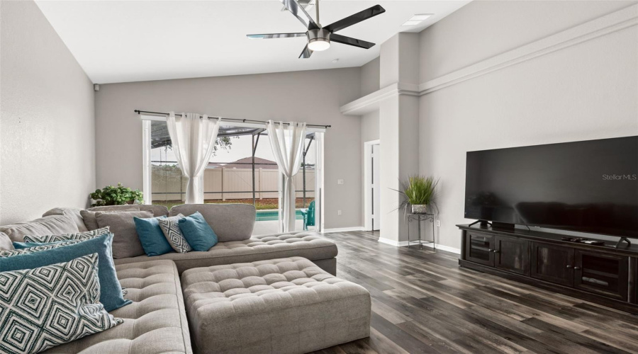 DAVENPORT, Florida 33837, 4 Bedrooms Bedrooms, ,3 BathroomsBathrooms,Residential,For Sale,ANDALUSIA,0,MFRO6418117
