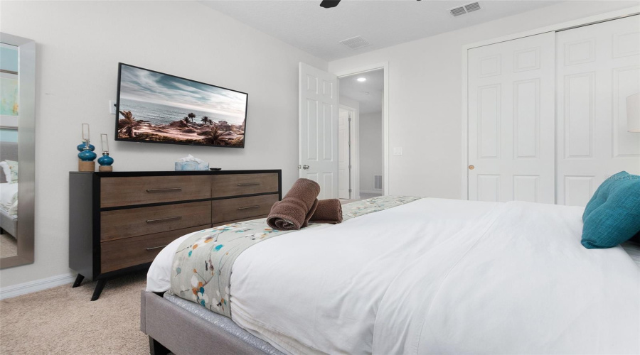 KISSIMMEE, Florida 34747, 6 Bedrooms Bedrooms, ,5 BathroomsBathrooms,Residential,For Sale,FLAMINGO KEY,0,MFRS5134521