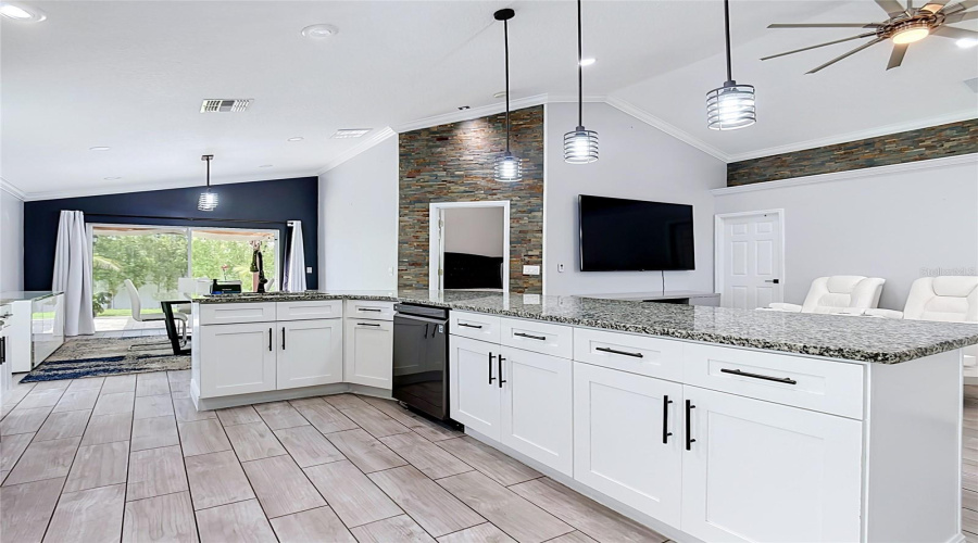 DAVENPORT, Florida 33897, 4 Bedrooms Bedrooms, ,2 BathroomsBathrooms,Residential,For Sale,BRAYTON LN,0,MFRS5153960