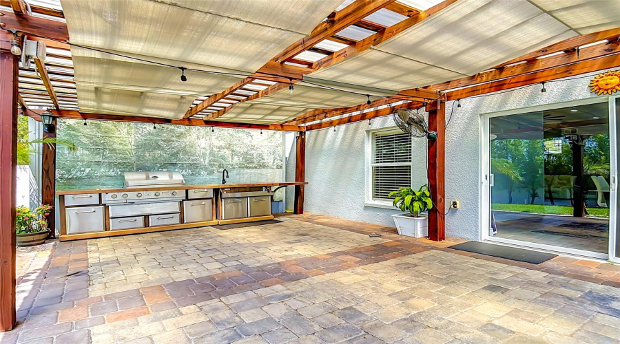 DAVENPORT, Florida 33897, 4 Bedrooms Bedrooms, ,2 BathroomsBathrooms,Residential,For Sale,BRAYTON LN,0,MFRS5153960