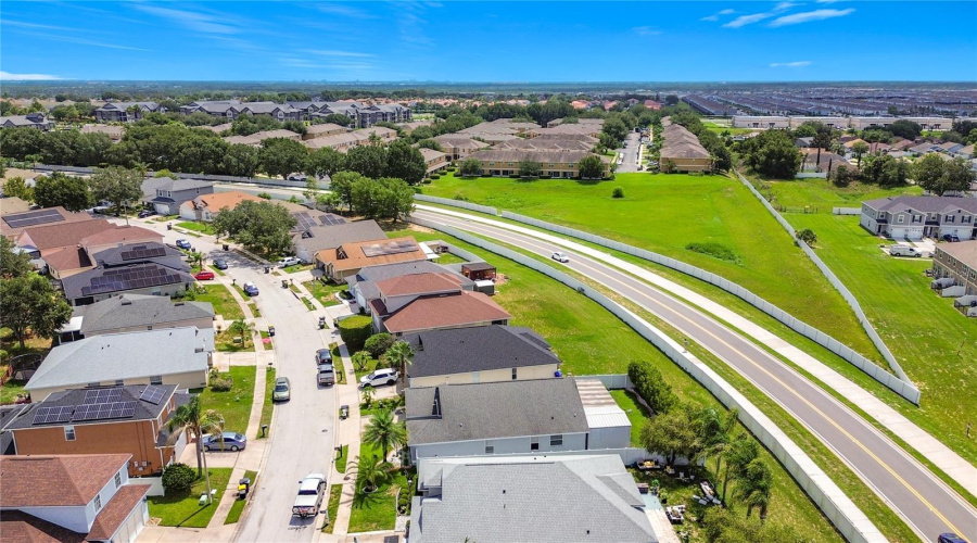 DAVENPORT, Florida 33897, 4 Bedrooms Bedrooms, ,2 BathroomsBathrooms,Residential,For Sale,BRAYTON LN,0,MFRS5153960