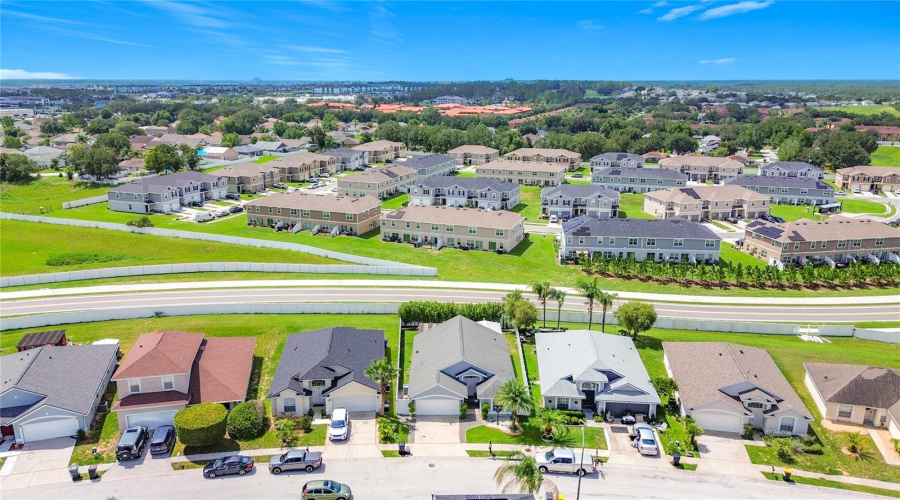 DAVENPORT, Florida 33897, 4 Bedrooms Bedrooms, ,2 BathroomsBathrooms,Residential,For Sale,BRAYTON LN,0,MFRS5153960
