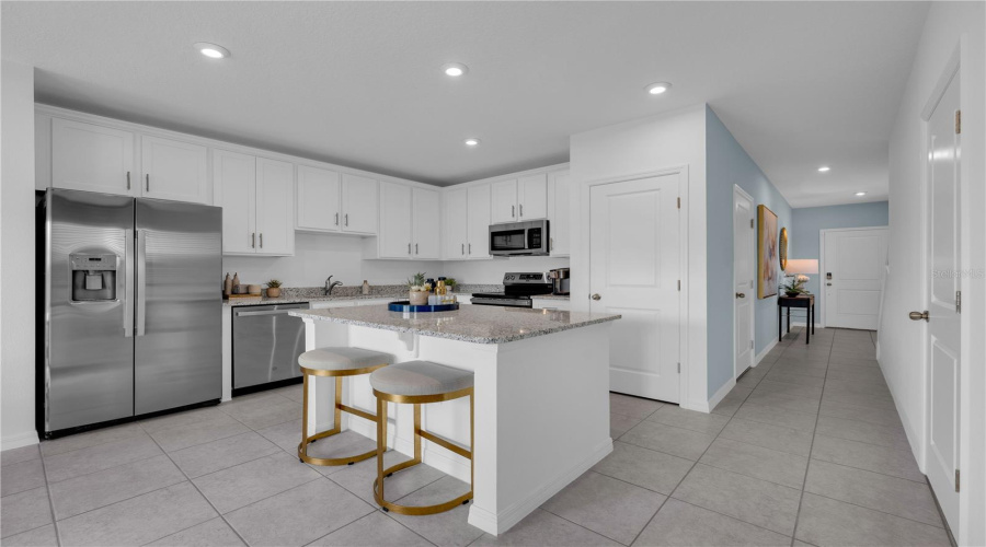 DAVENPORT, Florida 33897, 3 Bedrooms Bedrooms, ,2 BathroomsBathrooms,Residential,For Sale,CUBAN ROYAL PALM,0,MFRO6429794