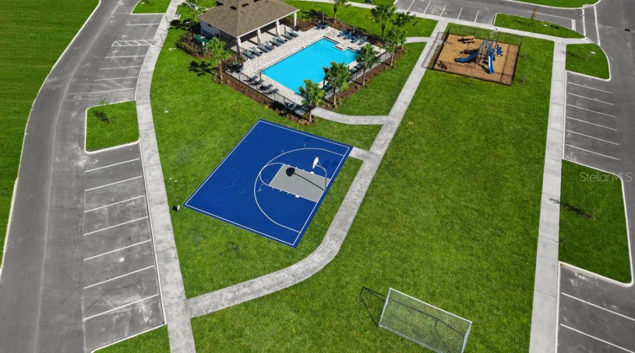 Davenport, Florida 33897, 3 Bedrooms Bedrooms, ,2 Bathroomsbathrooms,Residential,For Sale,Cuban Royal Palm,0,Mfro6429841