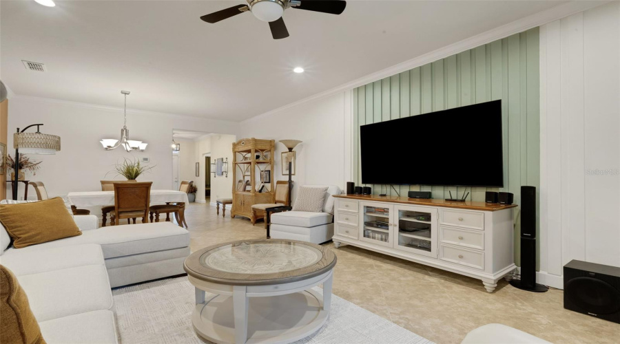 DAVENPORT, Florida 33837, 3 Bedrooms Bedrooms, ,2 BathroomsBathrooms,Residential,For Sale,CASTELLON,0,MFRS5154401