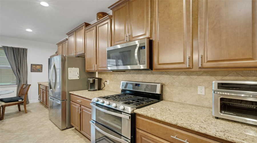 DAVENPORT, Florida 33837, 3 Bedrooms Bedrooms, ,2 BathroomsBathrooms,Residential,For Sale,CASTELLON,0,MFRS5154401