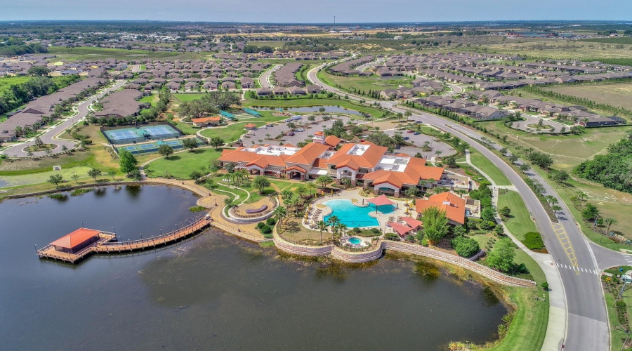 DAVENPORT, Florida 33837, 3 Bedrooms Bedrooms, ,2 BathroomsBathrooms,Residential,For Sale,CASTELLON,0,MFRS5154401