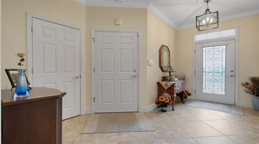 DAVENPORT, Florida 33837, 3 Bedrooms Bedrooms, ,2 BathroomsBathrooms,Residential,For Sale,CASTELLON,0,MFRS5154401