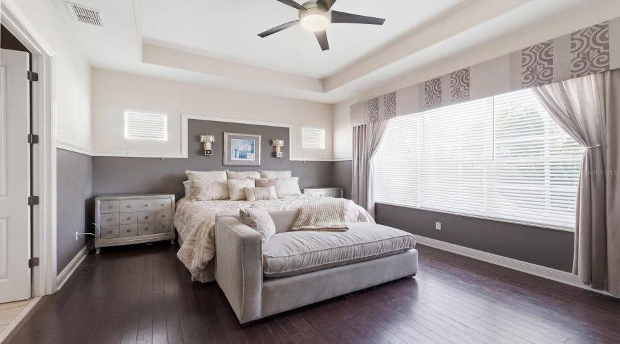 ORLANDO, Florida 32836, 4 Bedrooms Bedrooms, ,3 BathroomsBathrooms,Residential,For Sale,VIA BELLA NOTTE,0,MFRO6336248