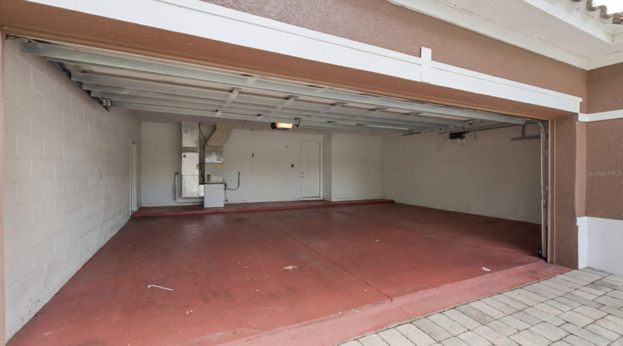 3 car Garage
