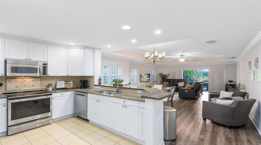 KISSIMMEE, Florida 34747, 3 Bedrooms Bedrooms, ,3 BathroomsBathrooms,Residential,For Sale,CABANA,0,MFRO6428329