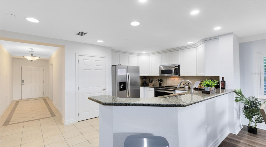 KISSIMMEE, Florida 34747, 3 Bedrooms Bedrooms, ,3 BathroomsBathrooms,Residential,For Sale,CABANA,0,MFRO6428329