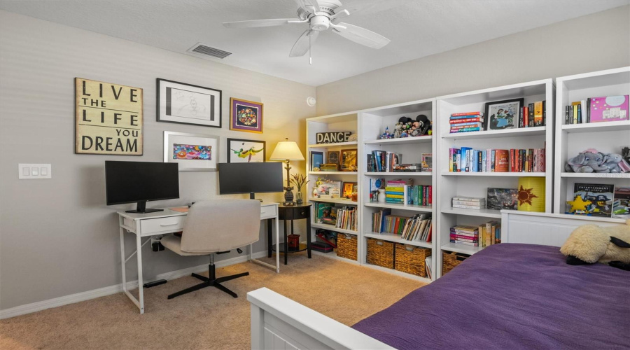 DAVENPORT, Florida 33837, 3 Bedrooms Bedrooms, ,2 BathroomsBathrooms,Residential,For Sale,NOBLE,0,MFRO6404637