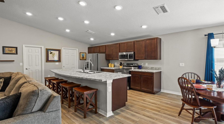 DAVENPORT, Florida 33837, 3 Bedrooms Bedrooms, ,2 BathroomsBathrooms,Residential,For Sale,NOBLE,0,MFRO6404637