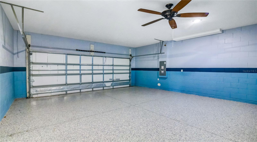 DAVENPORT, Florida 33837, 6 Bedrooms Bedrooms, ,5 BathroomsBathrooms,Residential,For Sale,WILDWOOD,0,MFRO6429926