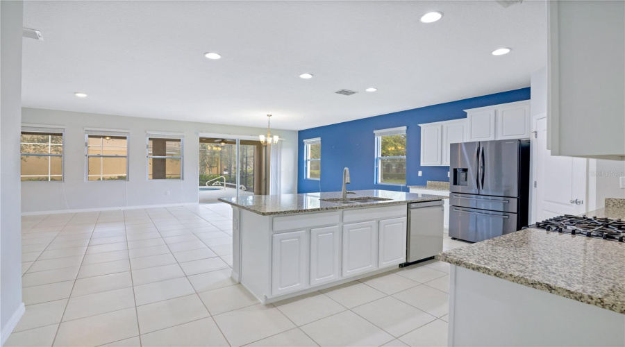DAVENPORT, Florida 33837, 6 Bedrooms Bedrooms, ,5 BathroomsBathrooms,Residential,For Sale,WILDWOOD,0,MFRO6429926