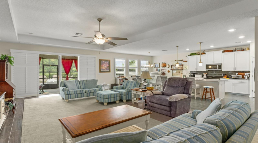 KISSIMMEE, Florida 34746, 4 Bedrooms Bedrooms, ,3 BathroomsBathrooms,Residential,For Sale,TRIBUTE,0,MFRO6428916