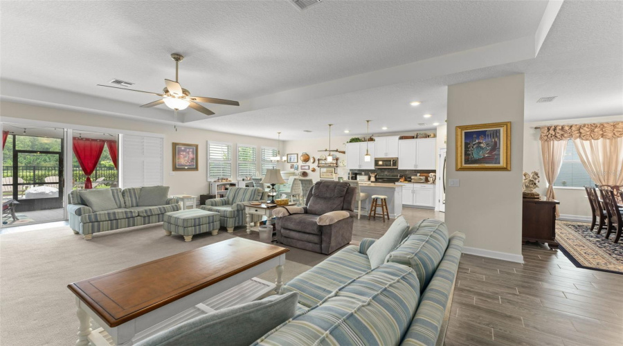 KISSIMMEE, Florida 34746, 4 Bedrooms Bedrooms, ,3 BathroomsBathrooms,Residential,For Sale,TRIBUTE,0,MFRO6428916