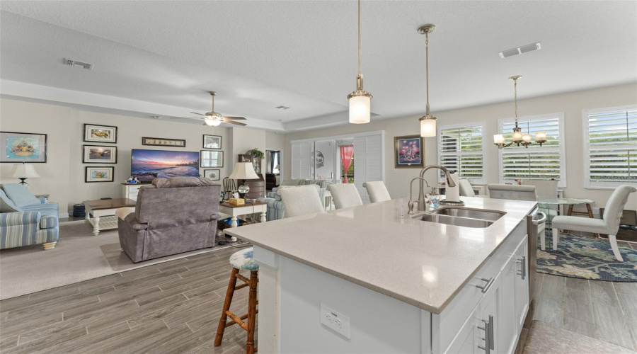 KISSIMMEE, Florida 34746, 4 Bedrooms Bedrooms, ,3 BathroomsBathrooms,Residential,For Sale,TRIBUTE,0,MFRO6428916