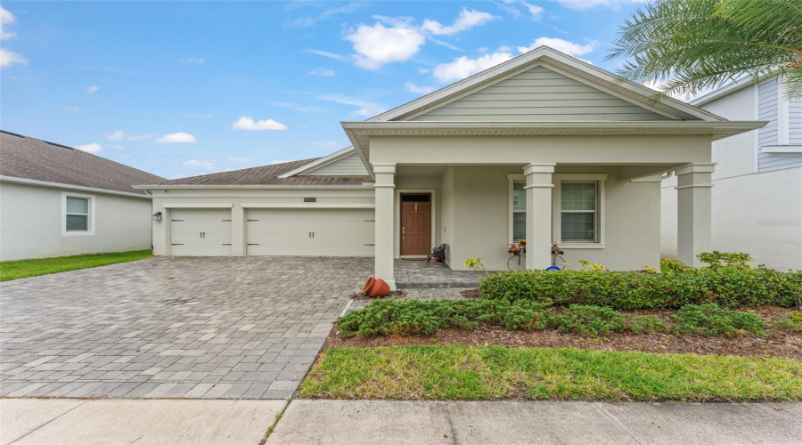 KISSIMMEE, Florida 34746, 4 Bedrooms Bedrooms, ,3 BathroomsBathrooms,Residential,For Sale,TRIBUTE,0,MFRO6428916