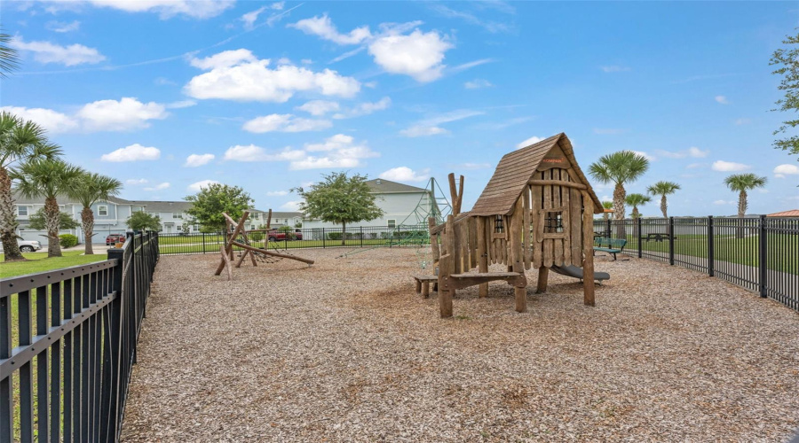 KISSIMMEE, Florida 34746, 4 Bedrooms Bedrooms, ,3 BathroomsBathrooms,Residential,For Sale,TRIBUTE,0,MFRO6428916