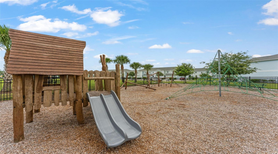 KISSIMMEE, Florida 34746, 4 Bedrooms Bedrooms, ,3 BathroomsBathrooms,Residential,For Sale,TRIBUTE,0,MFRO6428916