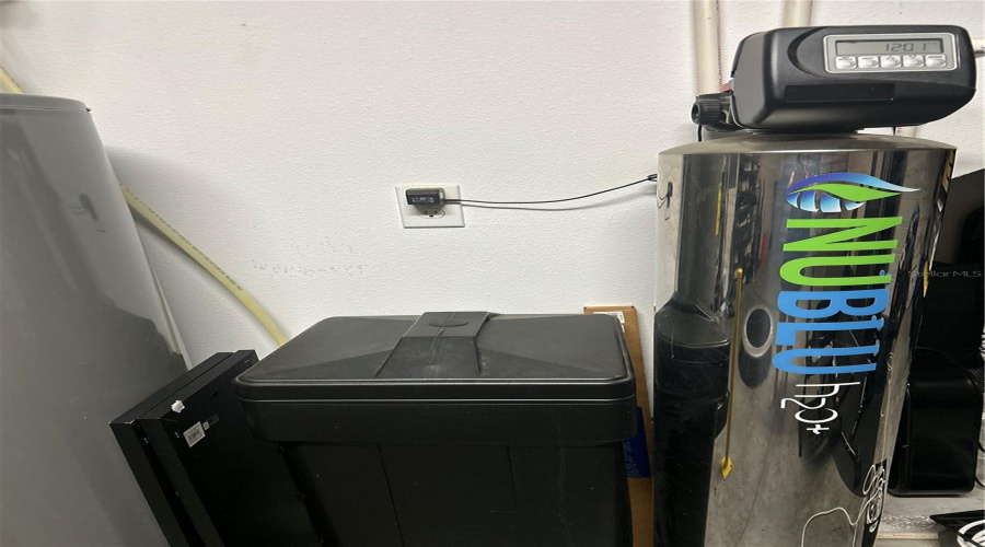 Water Purifier In Garage.