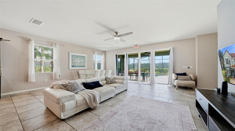 DAVENPORT, Florida 33837, 5 Bedrooms Bedrooms, ,5 BathroomsBathrooms,Residential,For Sale,TERRASONESTA,0,MFRL4963932