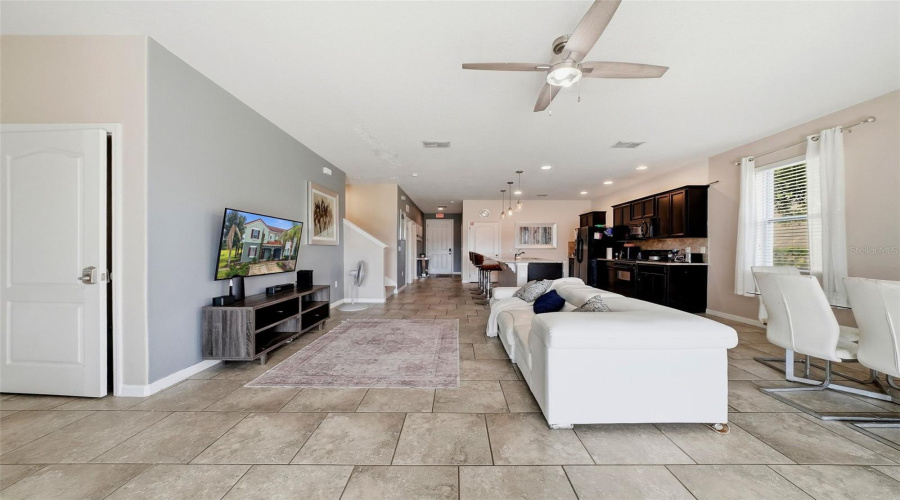 DAVENPORT, Florida 33837, 5 Bedrooms Bedrooms, ,5 BathroomsBathrooms,Residential,For Sale,TERRASONESTA,0,MFRL4963932