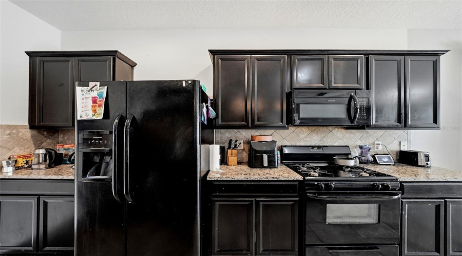 DAVENPORT, Florida 33837, 5 Bedrooms Bedrooms, ,5 BathroomsBathrooms,Residential,For Sale,TERRASONESTA,0,MFRL4963932