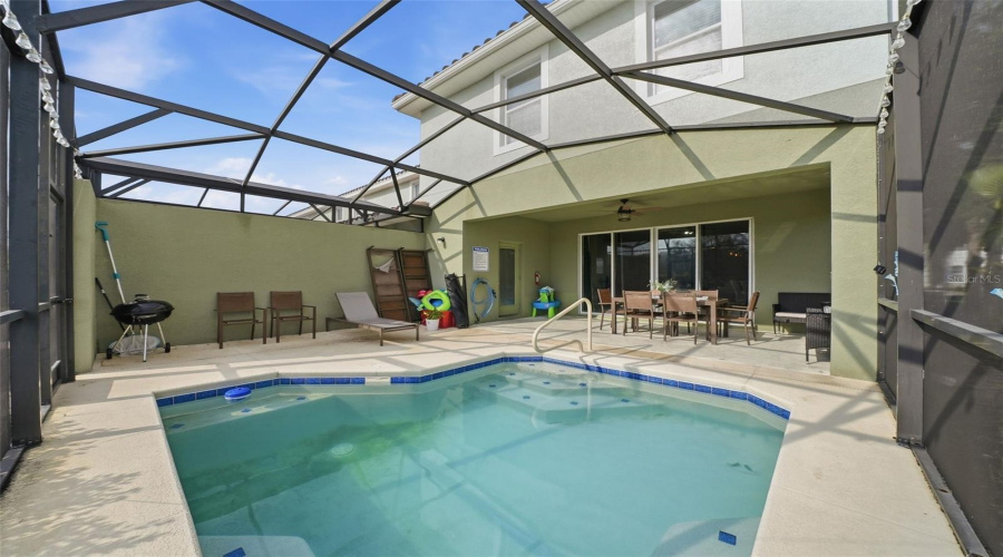 DAVENPORT, Florida 33837, 5 Bedrooms Bedrooms, ,5 BathroomsBathrooms,Residential,For Sale,TERRASONESTA,0,MFRL4963932
