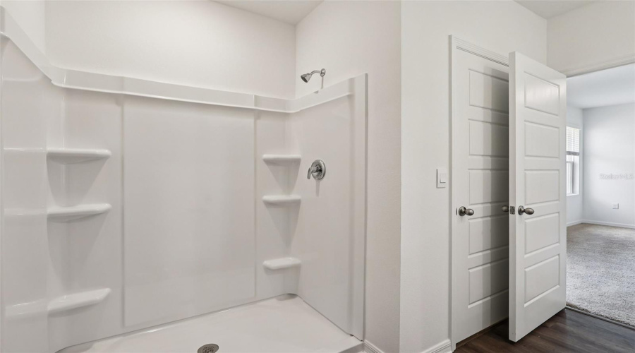 DAVENPORT, Florida 33837, 4 Bedrooms Bedrooms, ,3 BathroomsBathrooms,Residential,For Sale,LIMEKLIN FALLS,0,MFRO6429813