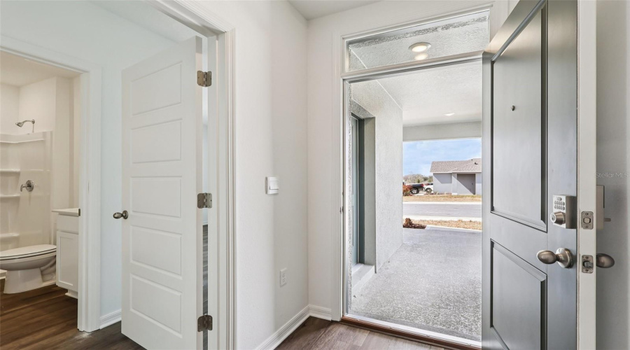 DAVENPORT, Florida 33837, 4 Bedrooms Bedrooms, ,3 BathroomsBathrooms,Residential,For Sale,LIMEKLIN FALLS,0,MFRO6429813