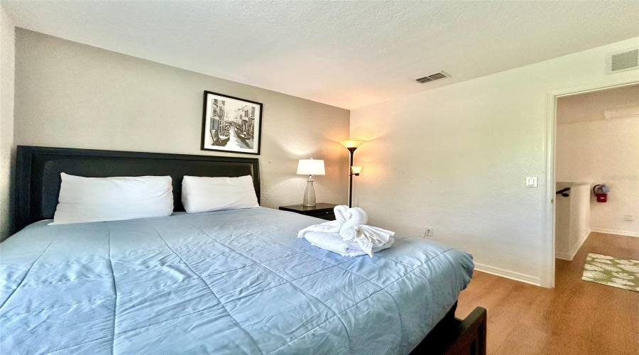 DAVENPORT, Florida 33837, 4 Bedrooms Bedrooms, ,3 BathroomsBathrooms,Residential,For Sale,VERONA AVE,0,MFRO6428378