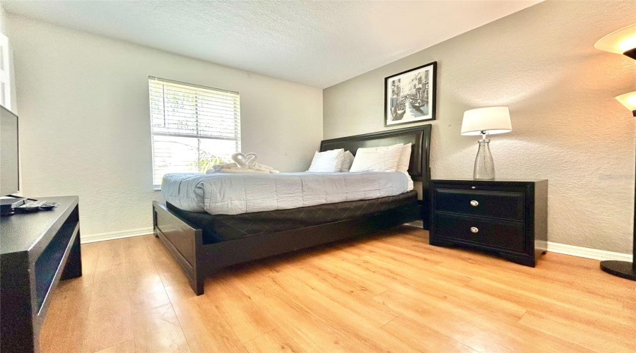 DAVENPORT, Florida 33837, 4 Bedrooms Bedrooms, ,3 BathroomsBathrooms,Residential,For Sale,VERONA AVE,0,MFRO6428378