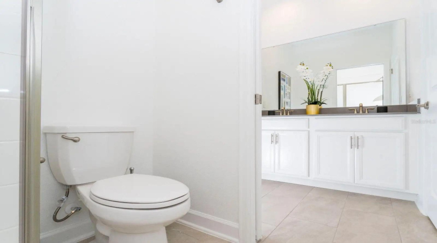 KISSIMMEE, Florida 34746, 5 Bedrooms Bedrooms, ,4 BathroomsBathrooms,Residential,For Sale,PROTAGONIST,0,MFRO6429876