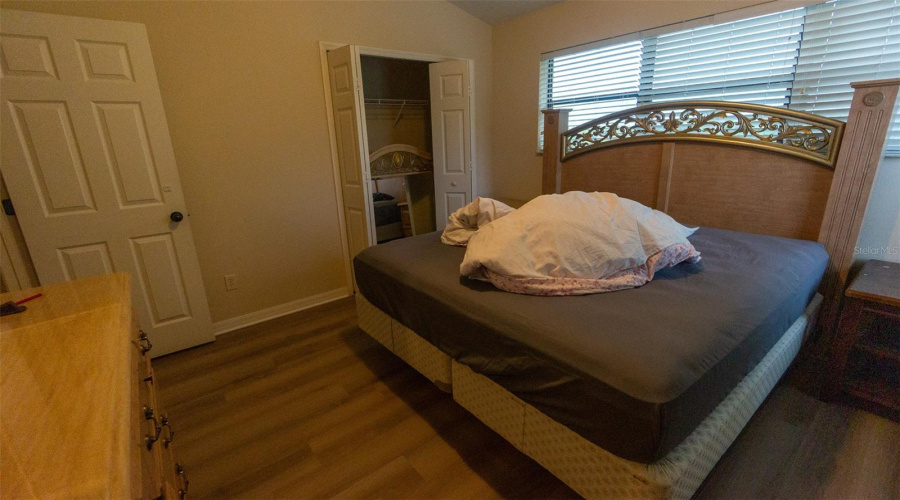 DAVENPORT, Florida 33837, 6 Bedrooms Bedrooms, ,4 BathroomsBathrooms,Residential,For Sale,BRIDGEFORD CROSSING,0,MFRO6421852