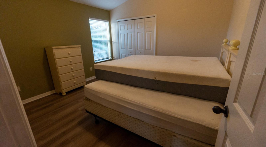 DAVENPORT, Florida 33837, 6 Bedrooms Bedrooms, ,4 BathroomsBathrooms,Residential,For Sale,BRIDGEFORD CROSSING,0,MFRO6421852