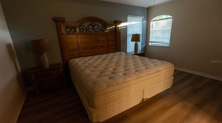 DAVENPORT, Florida 33837, 6 Bedrooms Bedrooms, ,4 BathroomsBathrooms,Residential,For Sale,BRIDGEFORD CROSSING,0,MFRO6421852