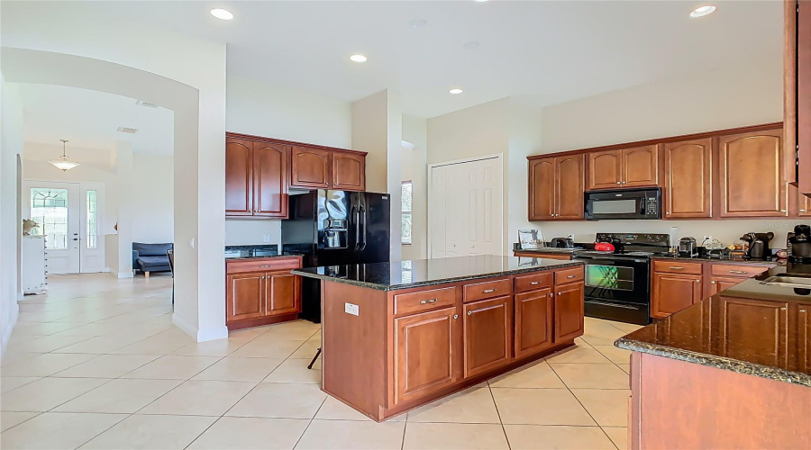 KISSIMMEE, Florida 34746, 3 Bedrooms Bedrooms, ,2 BathroomsBathrooms,Residential,For Sale,GOLDEN KNOT,0,MFRS5132792