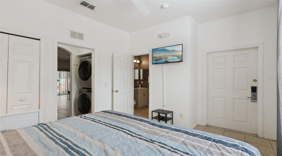 DAVENPORT, Florida 33897, 4 Bedrooms Bedrooms, ,3 BathroomsBathrooms,Residential,For Sale,CAMBRIA,0,MFRO6429966
